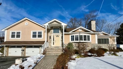 126 Mckinley Ave, East Hanover, NJ, 07936-2916 | Card Image