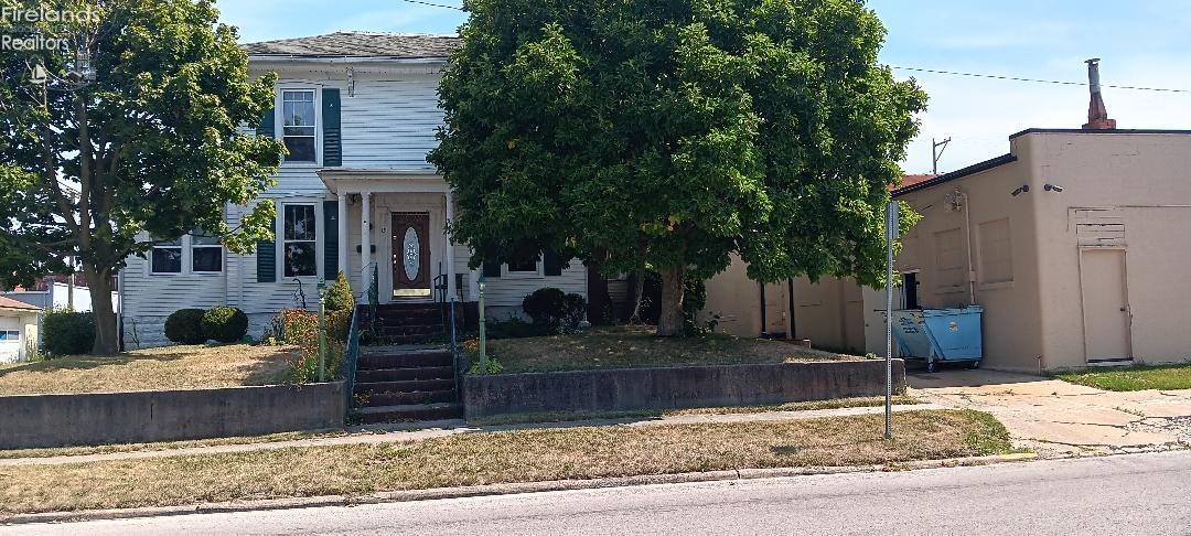Dale Ave, Willard, OH 44890