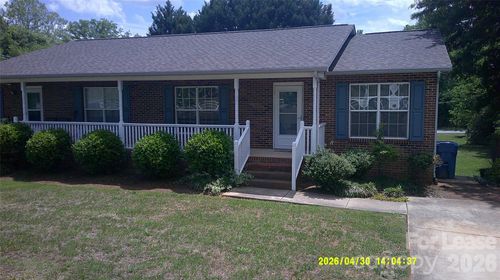 496 23rd Avenue Drive Ne, Hickory, NC, 28601 | Card Image