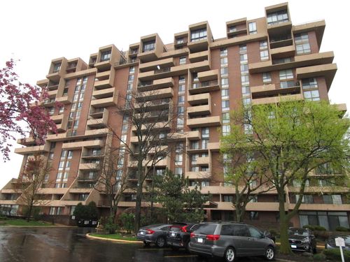 unit-1003-465 W Dominion Dr, Wood Dale, IL, 60191-2310 | Card Image