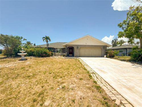 132 Mark Twain Ln, Rotonda West, FL, 33947-2141 | Card Image
