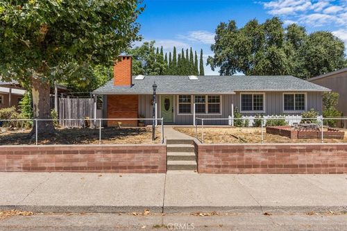 260 Freitas Ave, Ukiah, CA, 95482-5716 | Card Image