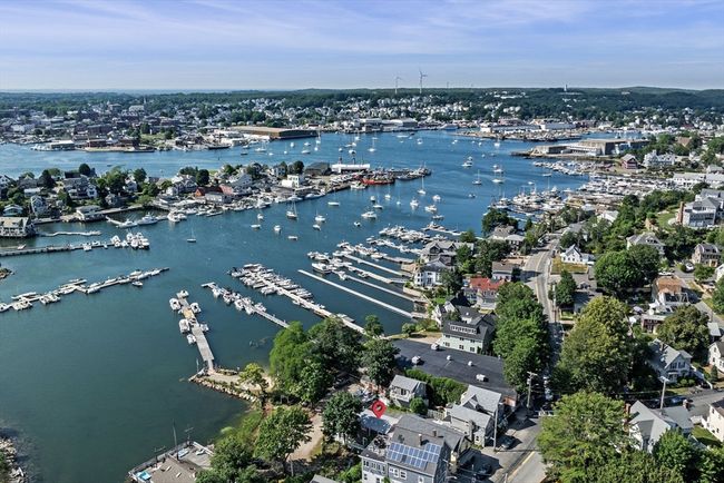 APT-3 - 4 Fisherman Way, Condo with 2 bedrooms, 1 bathrooms and null parking in Gloucester MA | Image 34