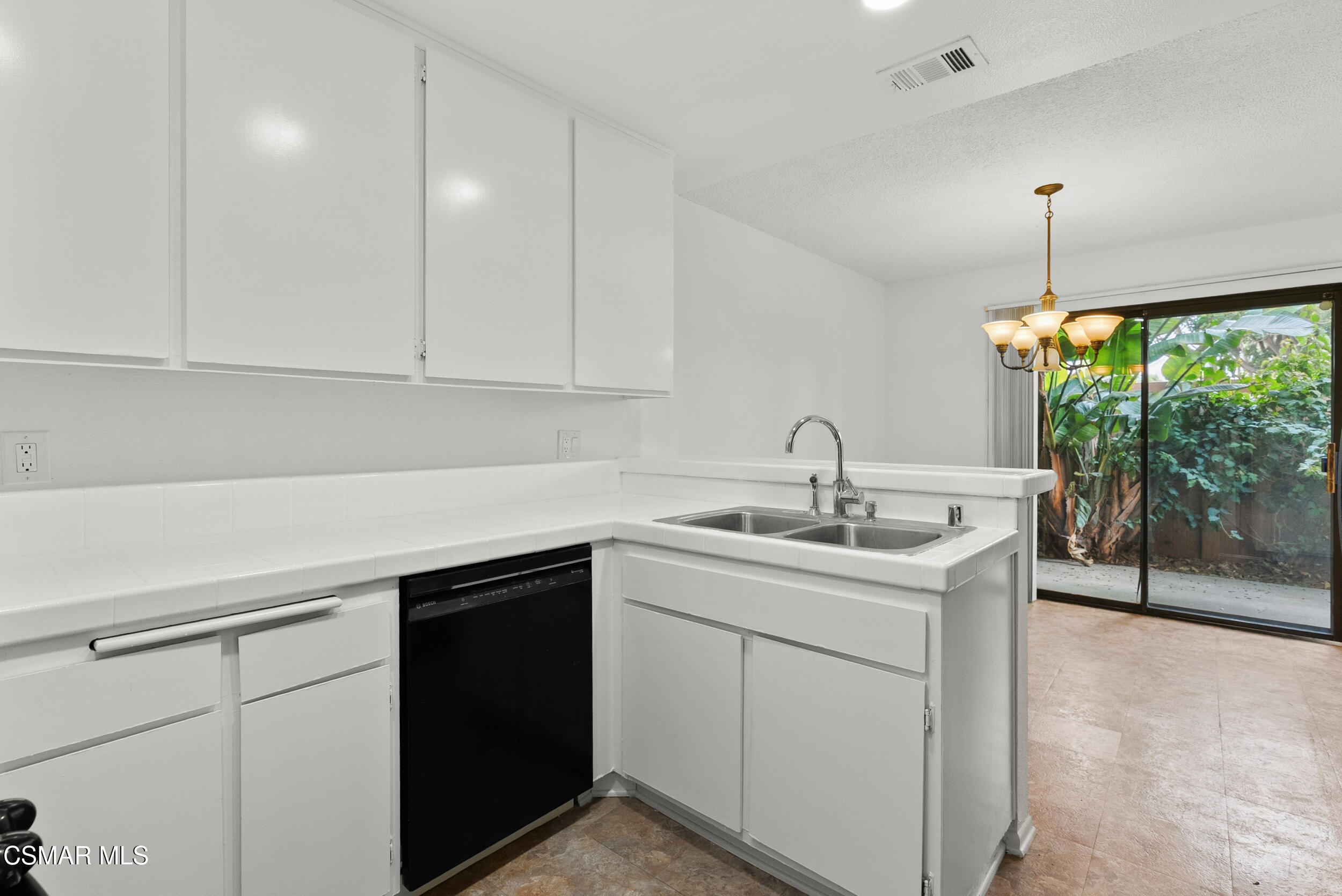 Residential in Ventura 5