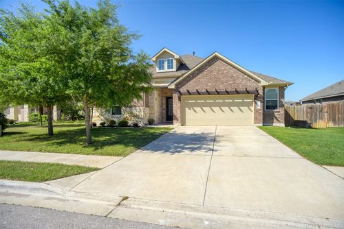 115 Breakwater, Bastrop, TX, 78602-2435 | Card Image