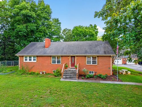 2508 Gunbarrel Rd, Chattanooga, TN, 37421-1807 | Card Image