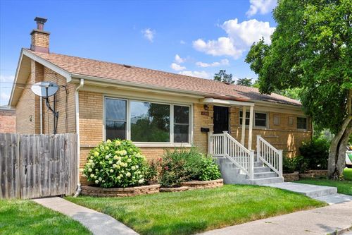 11358 Rockwell St, Chicago, IL, 60655-1909 | Card Image