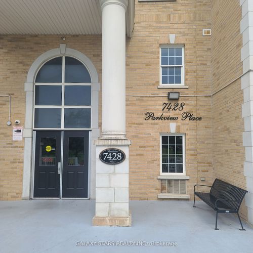 402-7428 Markham Rd, Markham, ON, L3S4V6 | Card Image