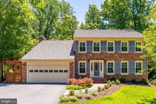 5925 Colfax Ave, ALEXANDRIA, VA, 22311-1027 | Card Image