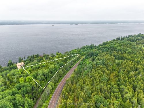 6-00 Mcneill Rd, Braeside, ON, K0A1G0 | Card Image