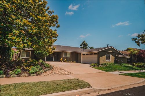 2850 Tabago Pl, Costa Mesa, CA, 92626 | Card Image