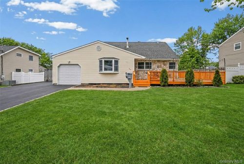 327 Barton Ave, East Patchogue, NY, 11772-4203 | Card Image