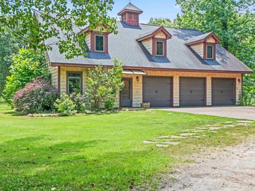 454 Club Hill Rd, Jessieville, AR, 71949-8521 | Card Image