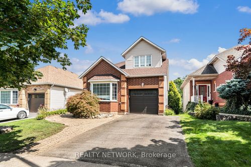 4257 Stadelbauer Dr, Beamsville, ON, L3J0J9 | Card Image