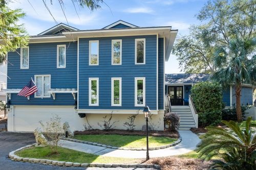 6 Sandwedge Ln, Isle of Palms, SC, 29451-2820 | Card Image