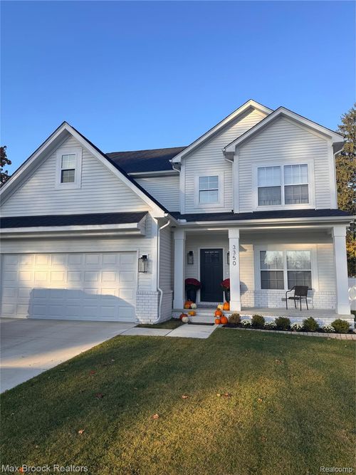 3350 Rockhaven Ave, Rochester Hills, MI, 48309-4047 | Card Image