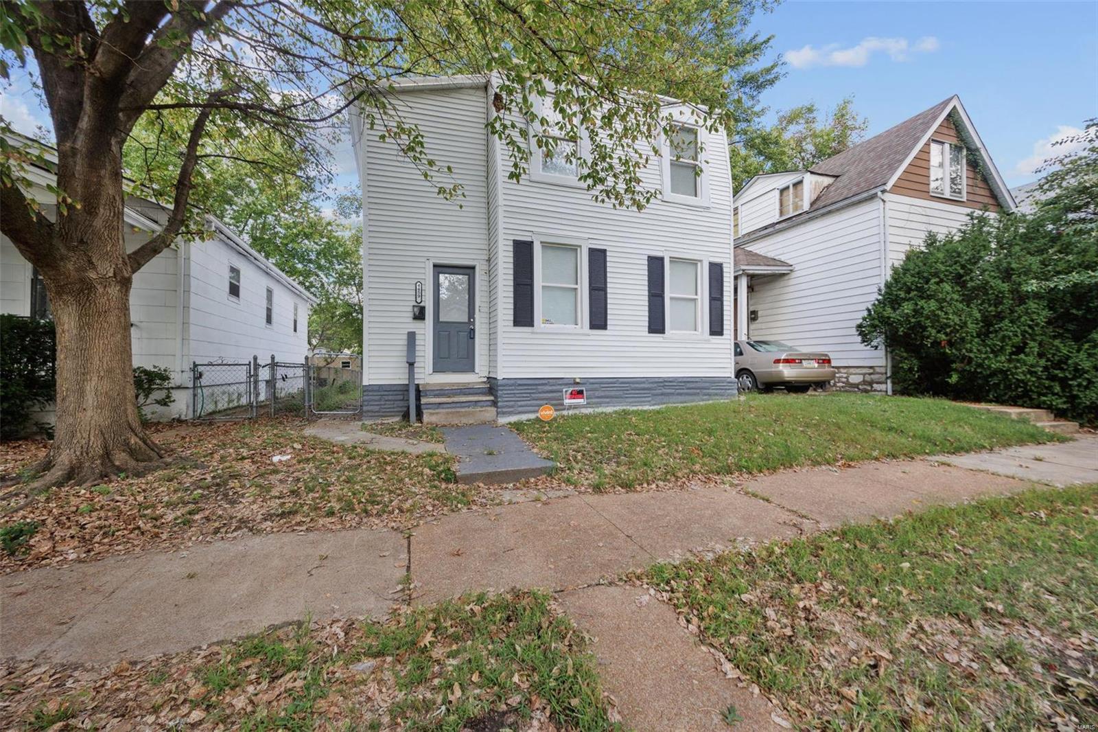 Spring Ave, Saint Louis, MO 63116