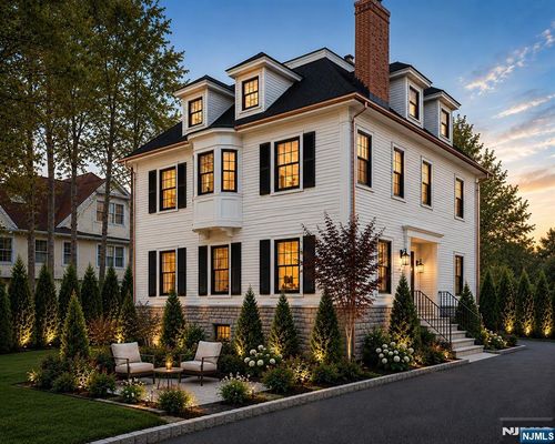 101 Park Street, Montclair, NJ, 07042 | Card Image