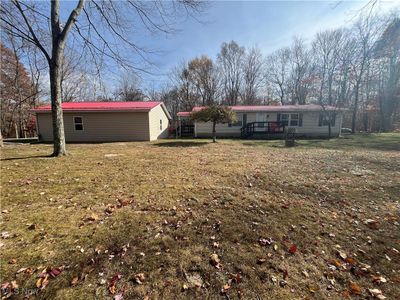 67920 Old Twenty One Road, House other with 3 bedrooms, 2 bathrooms and null parking in Cambridge OH | Image 3