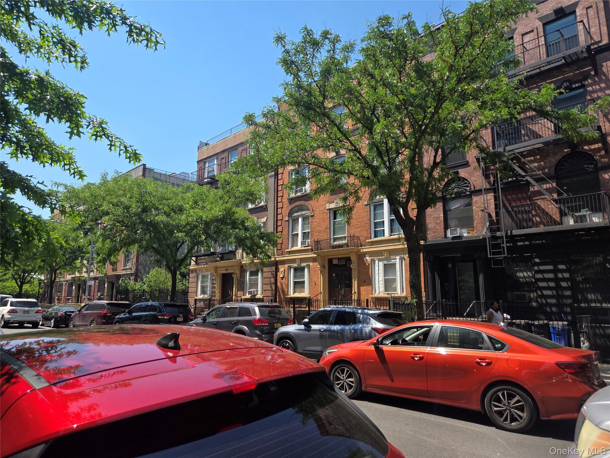 Commercial Sale in New York