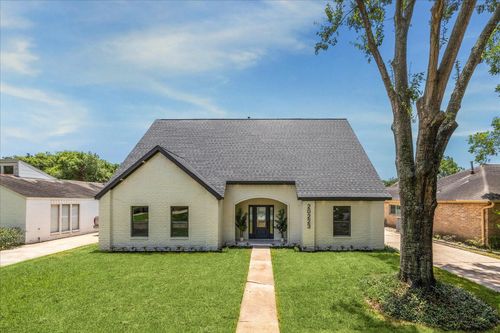 20223 Laurel Lock Dr, Katy, TX, 77450-4327 | Card Image