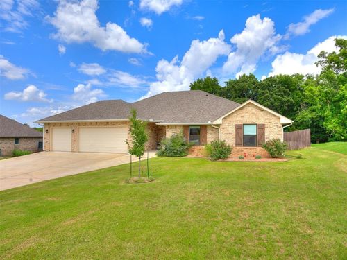 9542 Pastoral Drive, Guthrie, OK, 73044 | Card Image