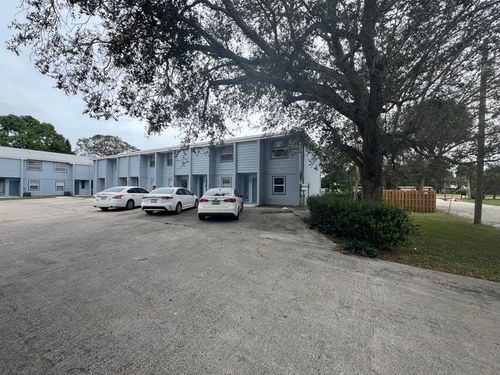 11-622 S 11th St, Fort Pierce, FL, 34950-4002 | Card Image