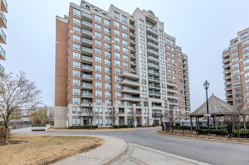 801-330 Red Maple Rd, Richmond Hill, ON, L4C0T6 | Card Image