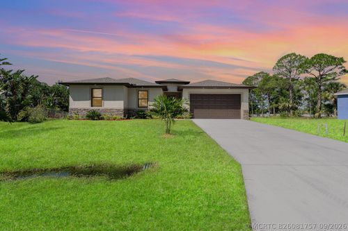 3187 Topsey Ave Se, PALM BAY, FL, 32909-8402 | Card Image