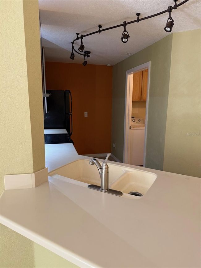 Kitchen | Image 4