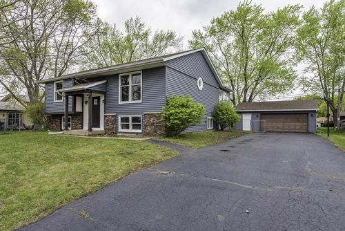 1826 Willow Rd, Twin Lakes, WI, 53181-9715 | Card Image