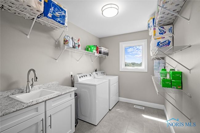 9575 Newbury Ln, House other with 4 bedrooms, 4 bathrooms and 3 parking in Whitehouse OH | Image 22