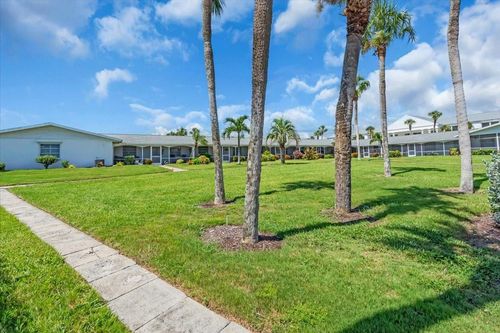 apt-18-100 The Esplanade N, VENICE, FL, 34285-1503 | Card Image