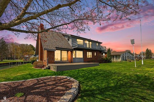 9617 River Rd, Clay, MI, 48001-4016 | Card Image