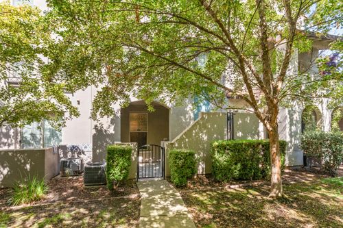 unit-70103-5301 E Commerce Way, Sacramento, CA, 95835-3005 | Card Image