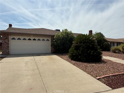 27992 Foxfire, Menifee, CA, 92586 | Card Image