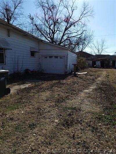 813 E Maple Street, House other with 2 bedrooms, 1 bathrooms and null parking in Cushing OK | Image 2