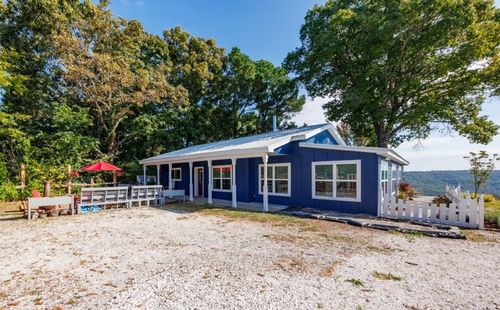 21588 S Highway 71, Winslow, AR, 72959-9045 | Card Image