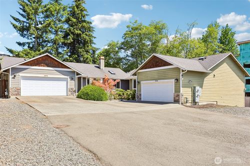 3303 156th Street Sw, Lynnwood, WA, 98087 | Card Image