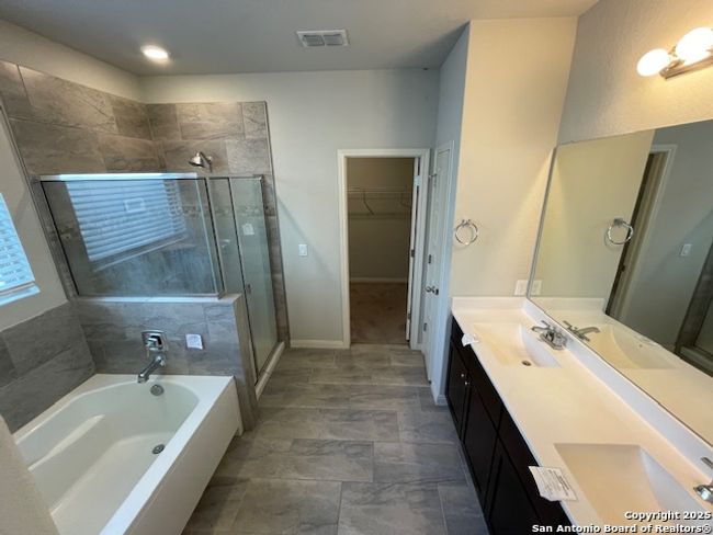 135 Antler Bnd, House other with 4 bedrooms, 3 bathrooms and null parking in San Antonio TX | Image 15