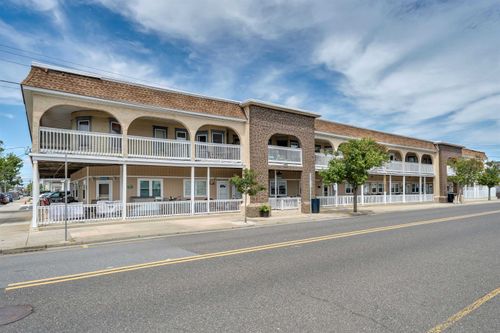 23-5600 Seaview Ave, Wildwood Crest, NJ, 08260-4338 | Card Image