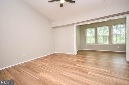 apt-4209-3313 Wyndham Cir, ALEXANDRIA, VA, 22302-4322 | Card Image