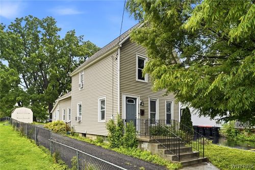 5317 Broadway St, Lancaster, NY, 14086-2025 | Card Image