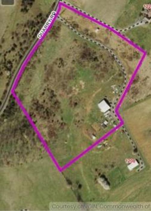 1212 Quarry Rd, Castlewood, VA, 24224-7447 | Card Image