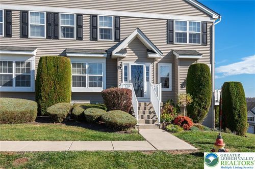 5985 Saratoga Ln, COOPERSBURG, PA, 18036-8816 | Card Image