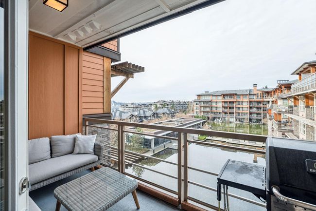 413 - 3606 Aldercrest Drive, Condo with 1 bedrooms, 2 bathrooms and 1 parking in Vancouver BC | Image 3