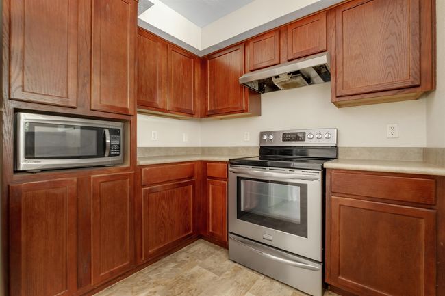 APT-536 - 2801 Chancellorsville Dr, Condo with 2 bedrooms, 2 bathrooms and null parking in TALLAHASSEE FL | Image 5
