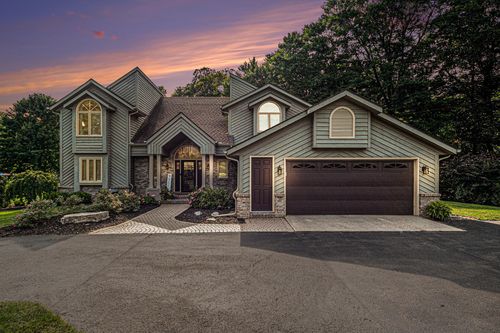 6721 36th Ave, Hudsonville, MI, 49426-9735 | Card Image
