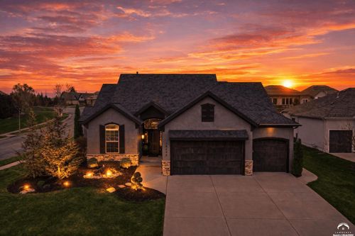 16248 Wedd St, Overland Park, KS, 66085-7856 | Card Image