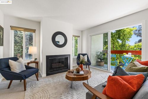 apt-202-288 Whitmore St, Oakland, CA, 94611-4674 | Card Image
